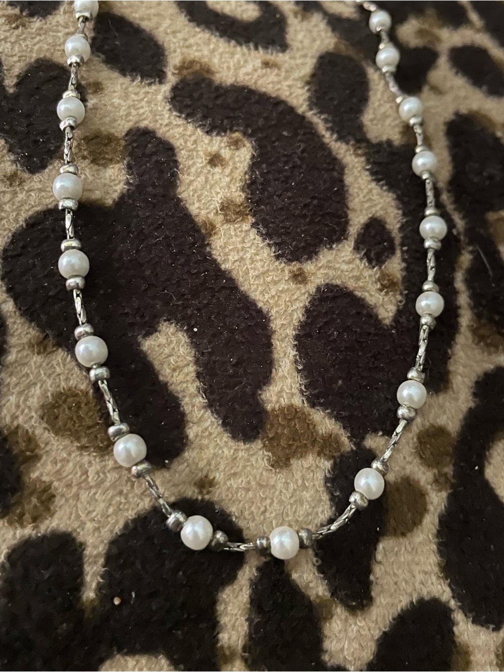 Classic Pearl Bead Necklace - White Silver Sz 20.5”